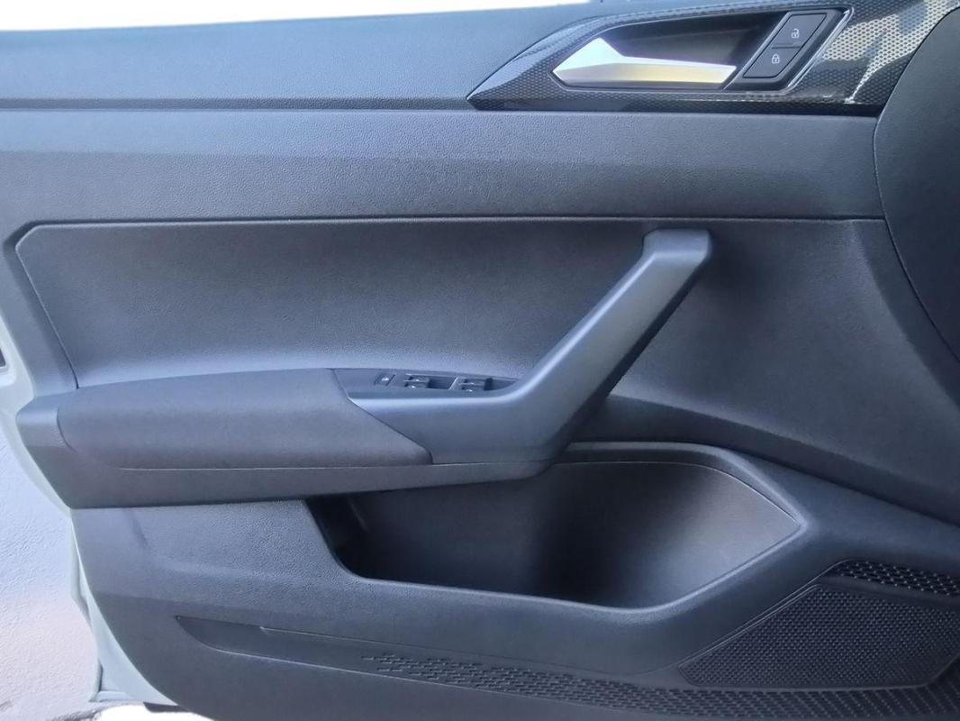 Volkswagen Taigo - Photo 15
