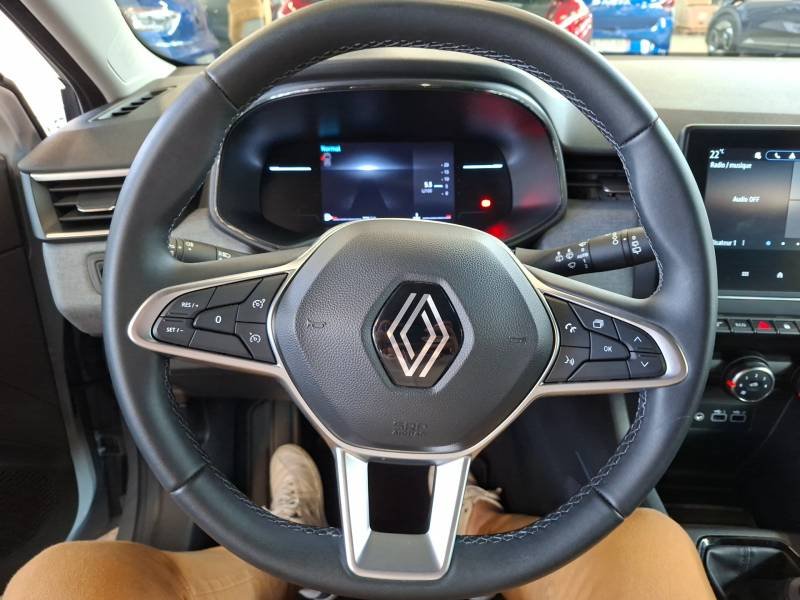 Renault Clio - Photo 23