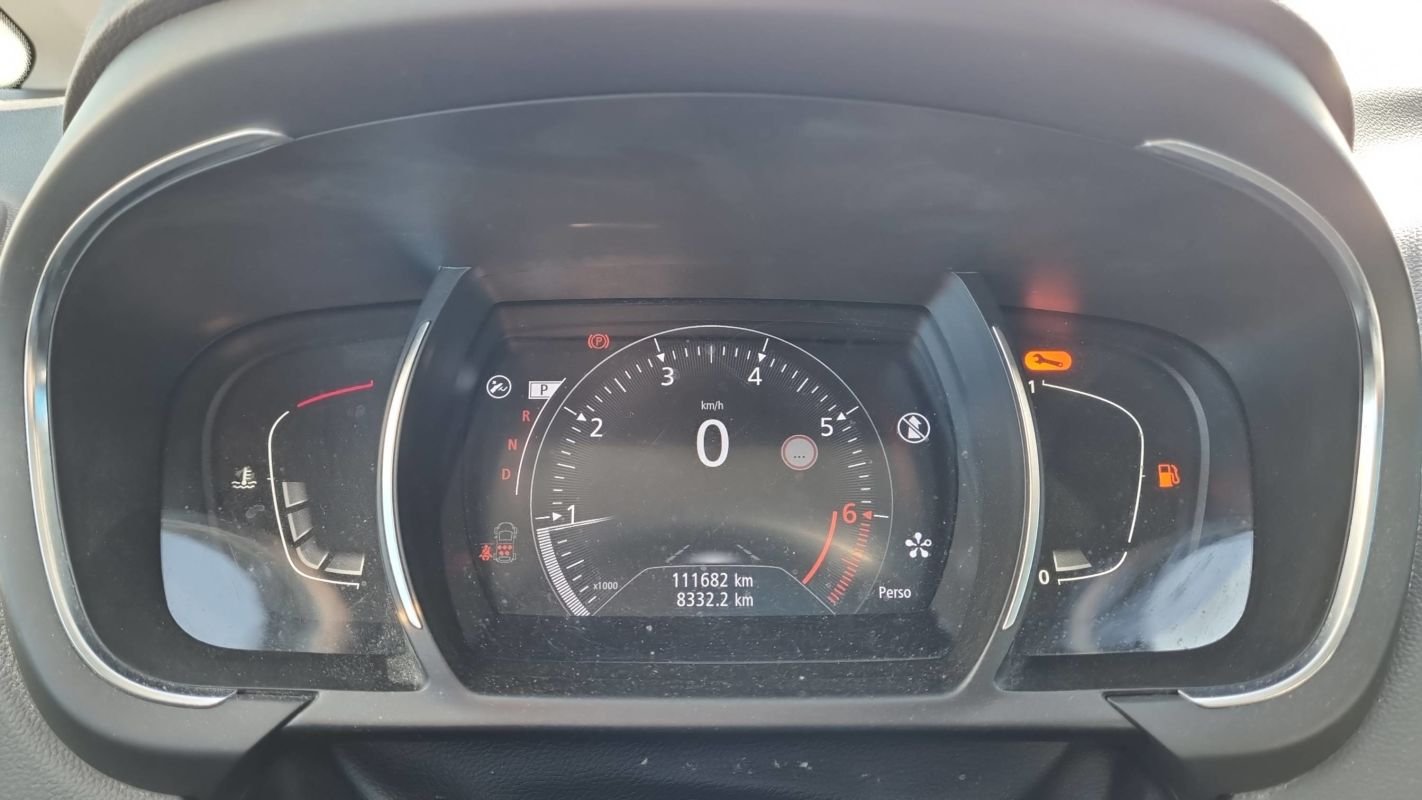 Renault Grand Scénic - Photo 12