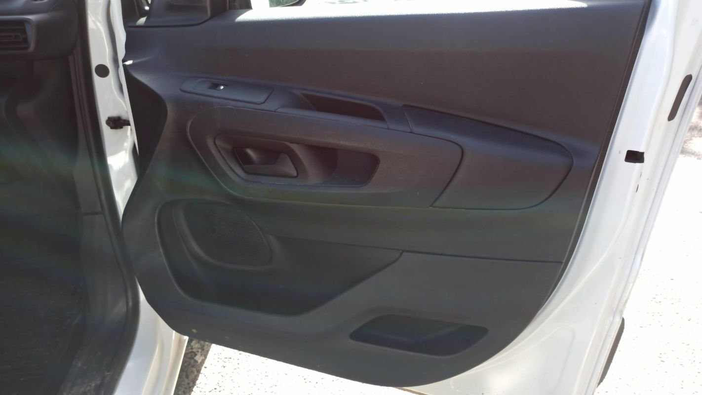 Opel combo cargo - Photo 24