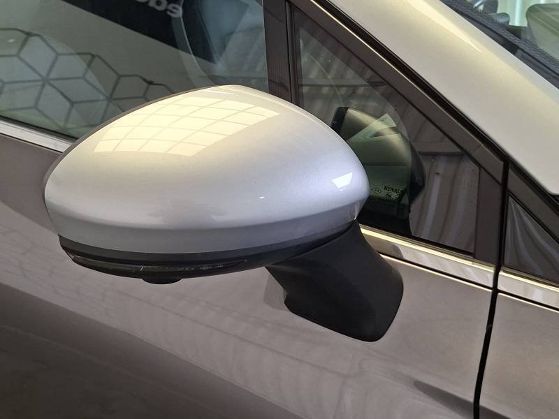 Renault Captur - Photo 18
