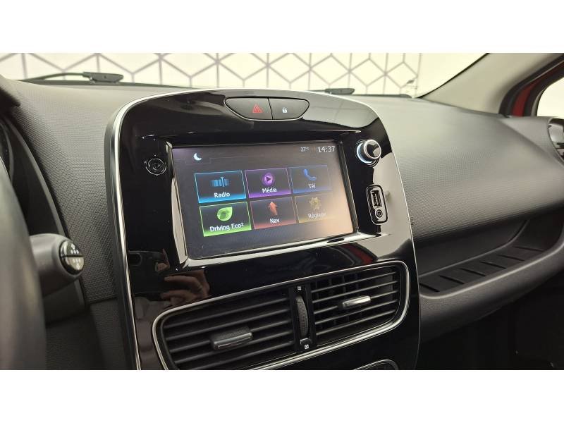 Renault Clio - Photo 22