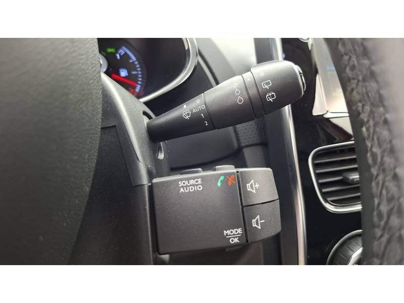 Renault Clio - Photo 24