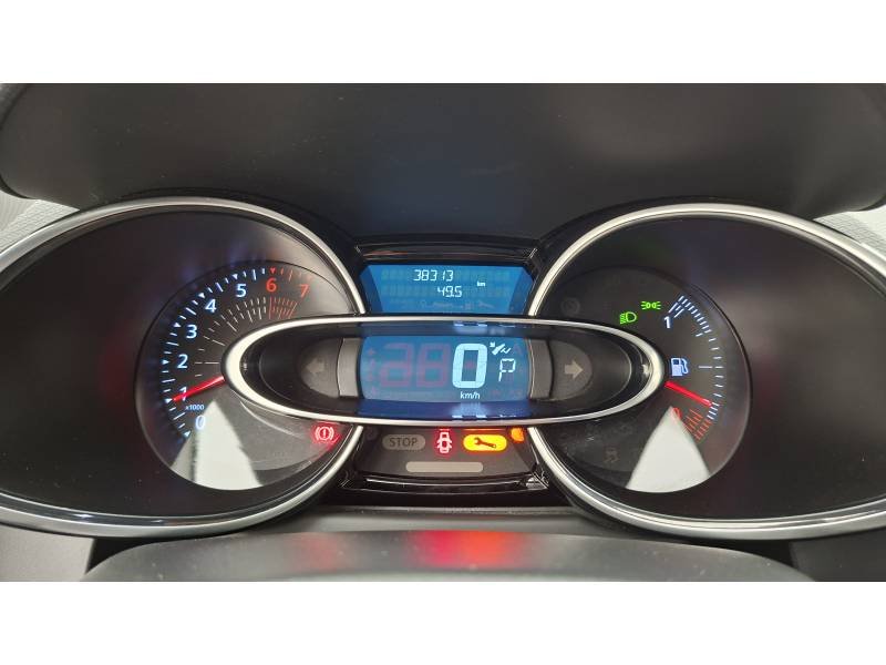 Renault Clio - Photo 25