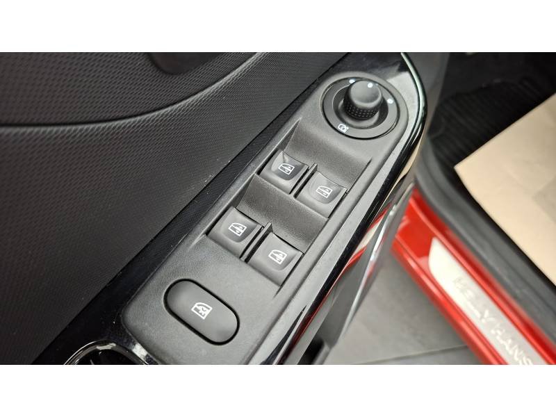 Renault Captur - Photo 32