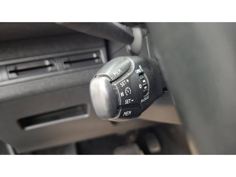 Peugeot 3008 - Photo 25