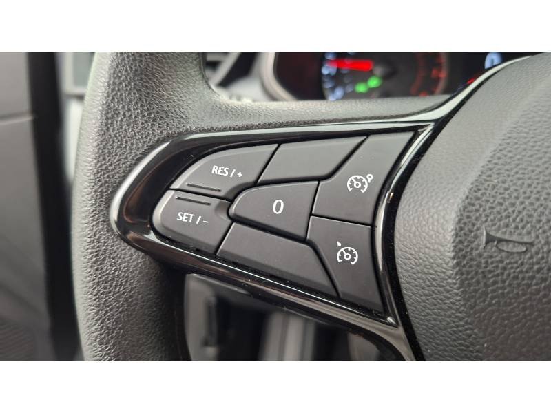 Renault Clio - Photo 23