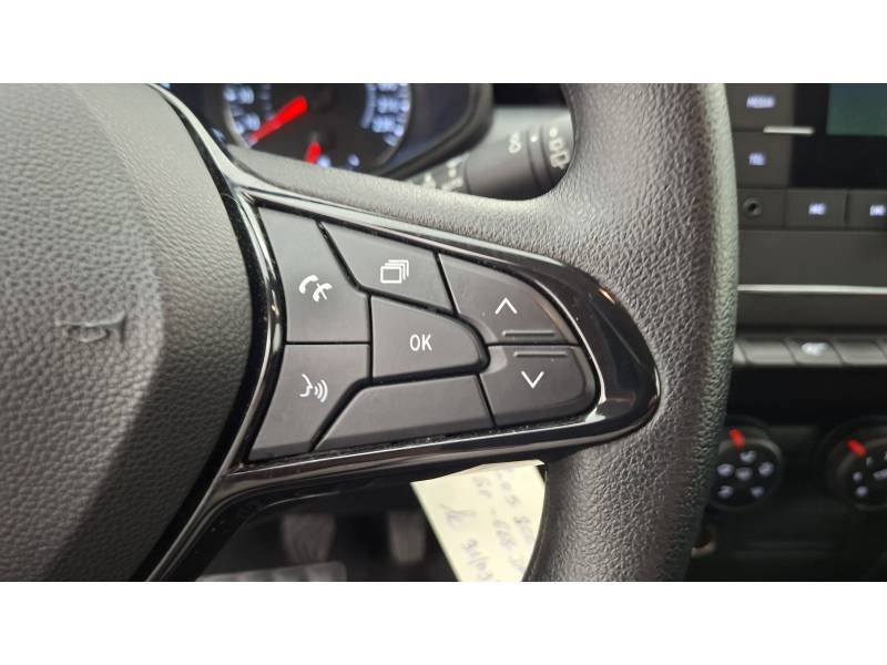 Renault Clio - Photo 24