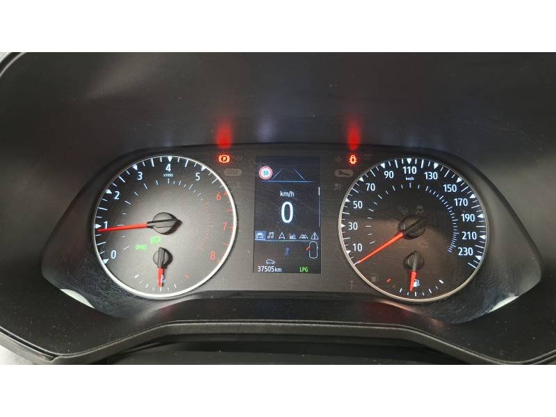 Renault Clio - Photo 24