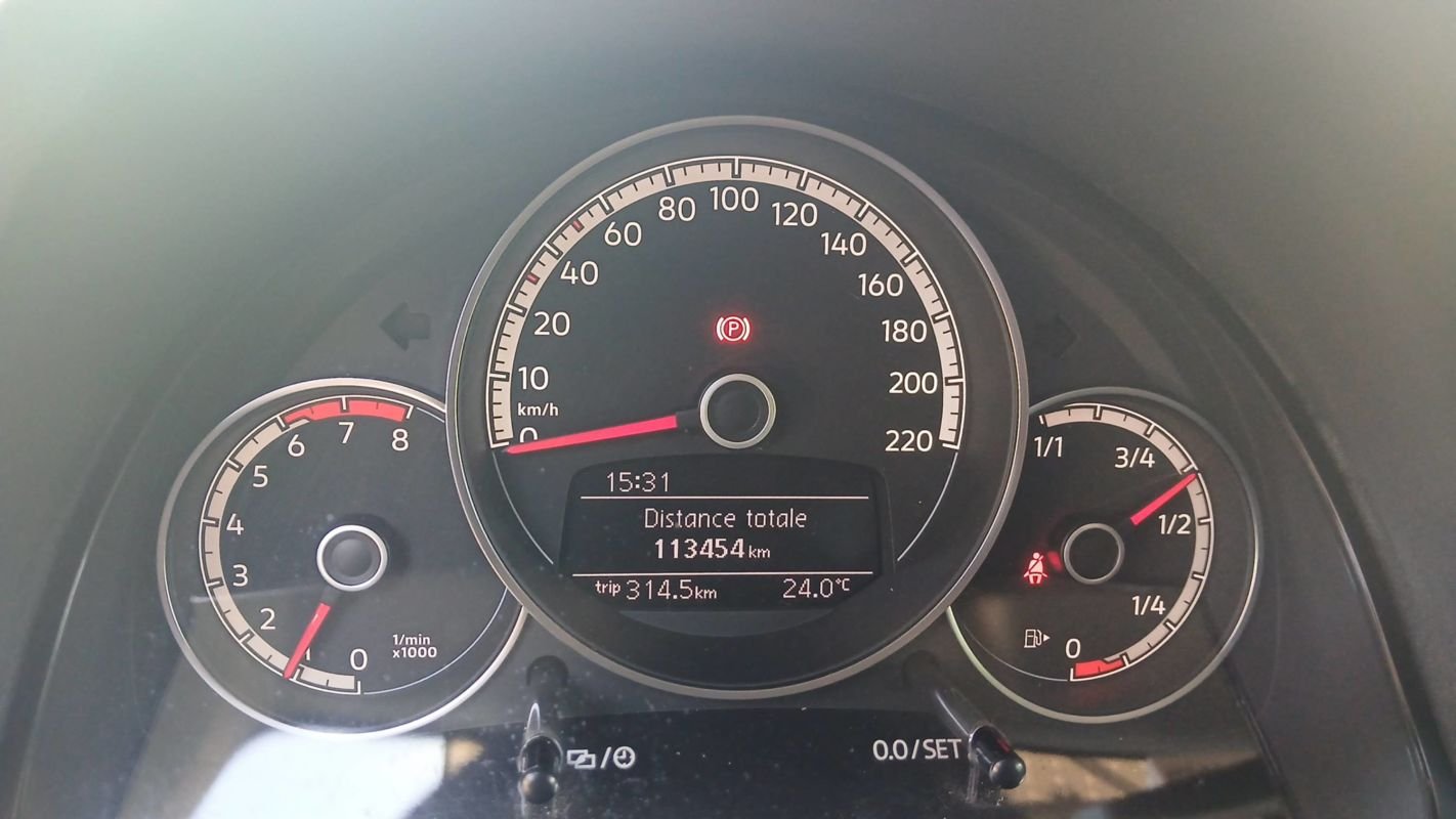 Volkswagen Up! - Photo 12