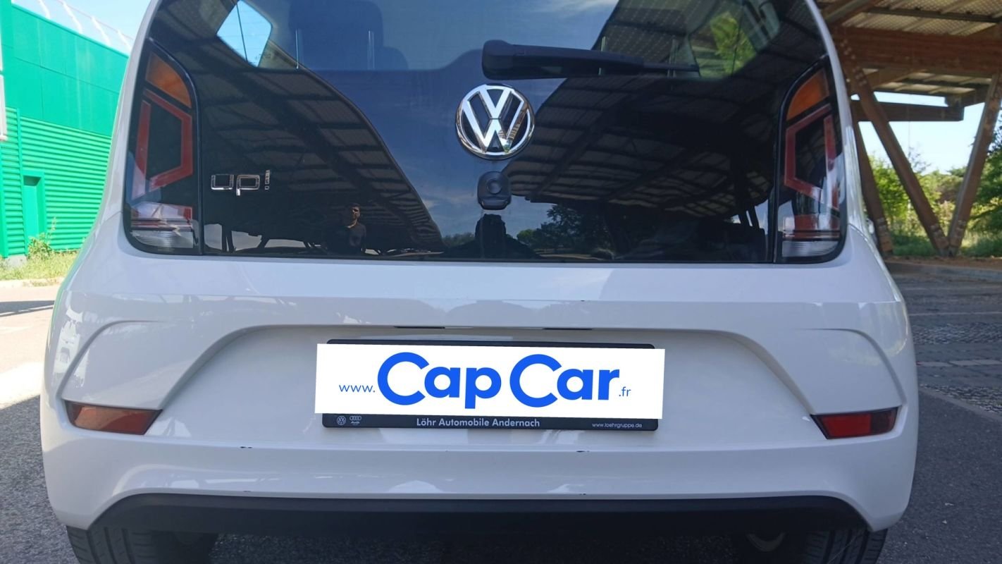 Volkswagen Up! - Photo 21