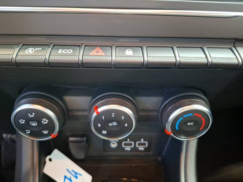 Renault Captur - Photo 17