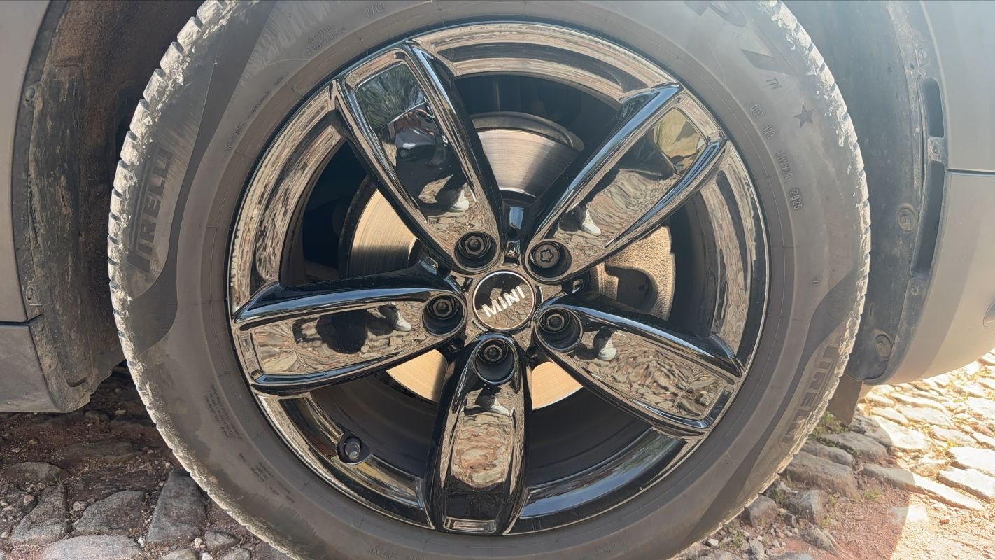 Mini Countryman - Photo 17