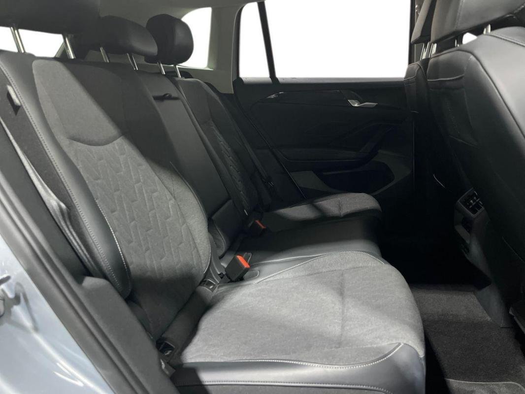 Volkswagen Tiguan - Photo 23