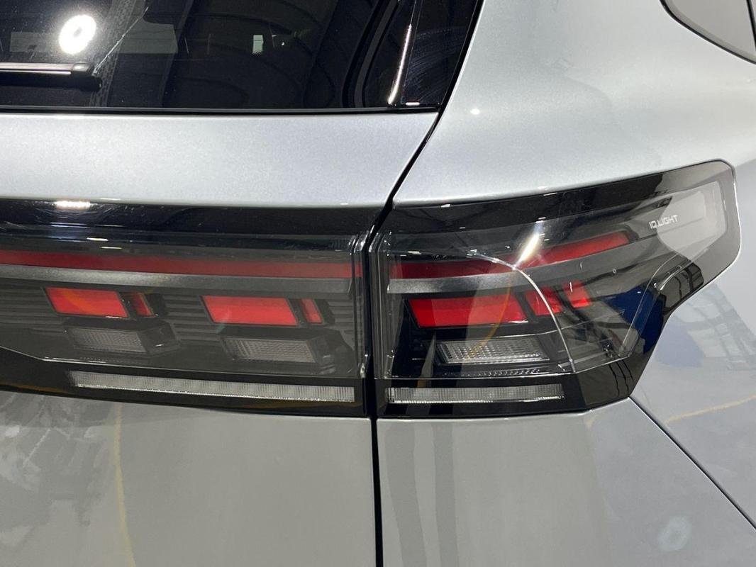 Volkswagen Tiguan - Photo 30