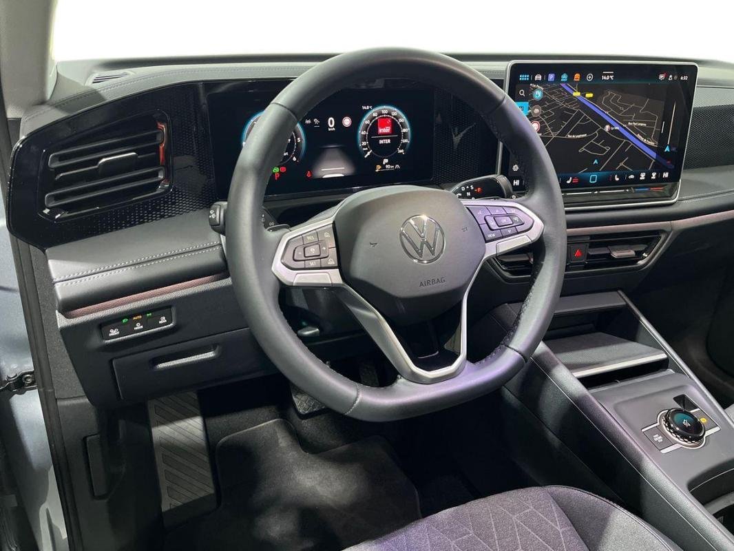 Volkswagen Tiguan - Photo 9