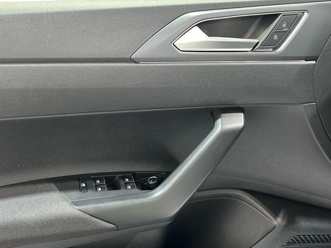 Volkswagen Polo - Photo 15