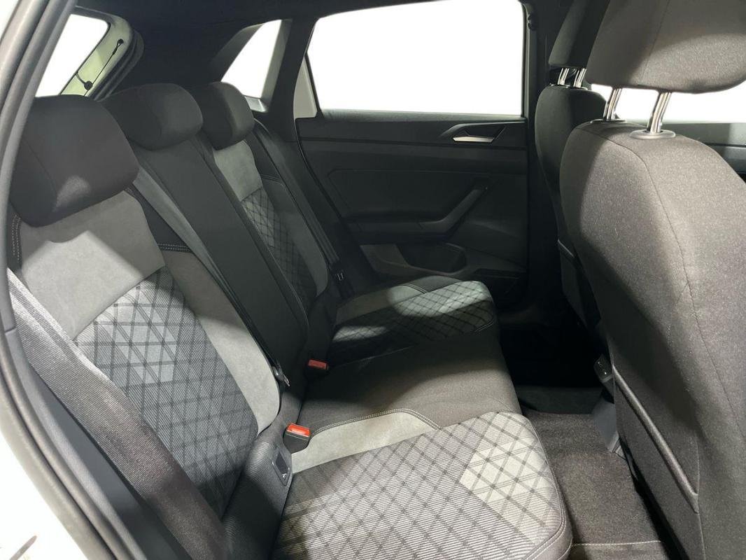 Volkswagen Polo - Photo 23
