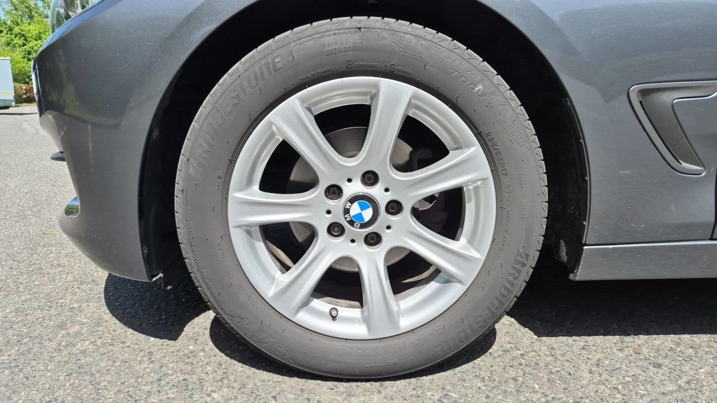 BMW Série 3 Gran Turismo - Photo 18