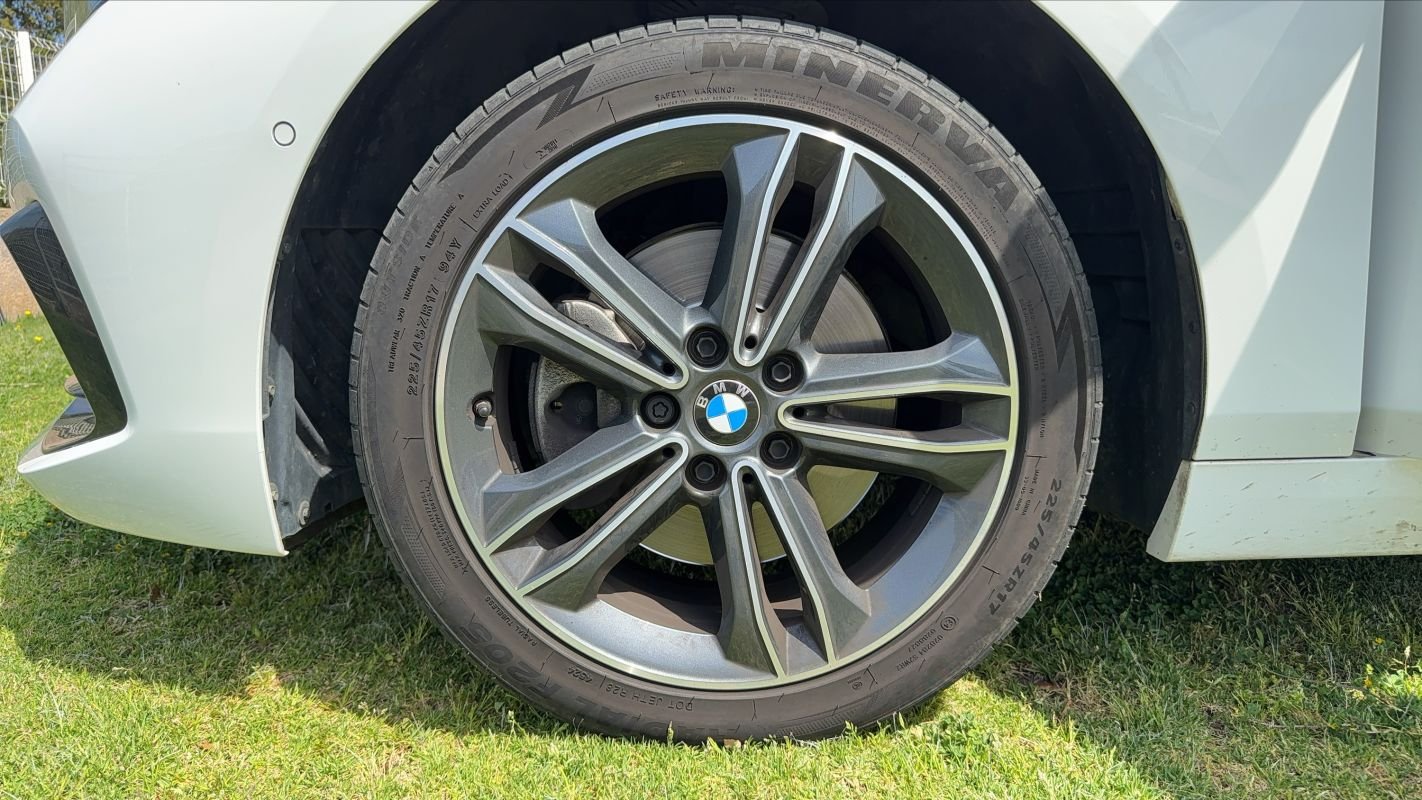 BMW Série 1 - Photo 18