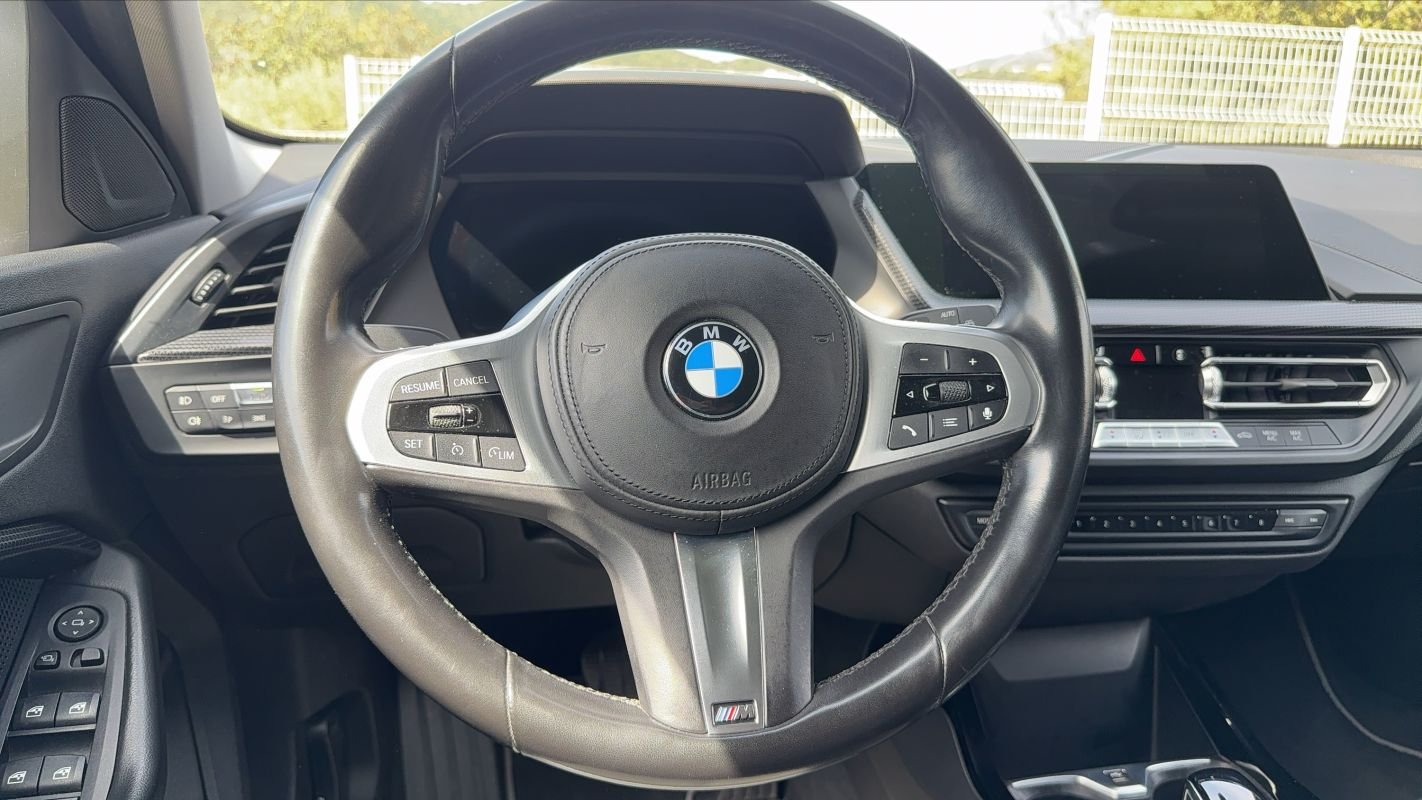 BMW Série 1 - Photo 22