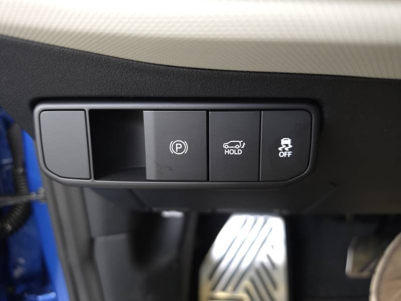 Kia EV4 - Photo 19