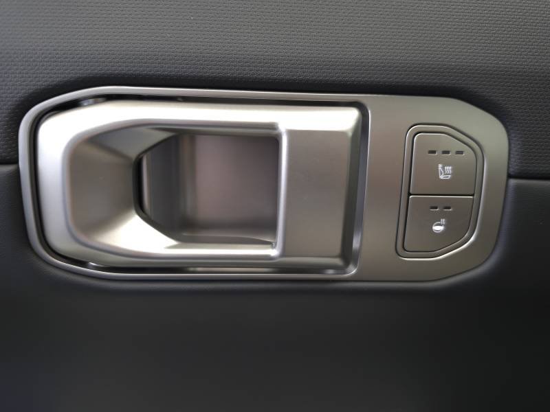Kia EV4 - Photo 20