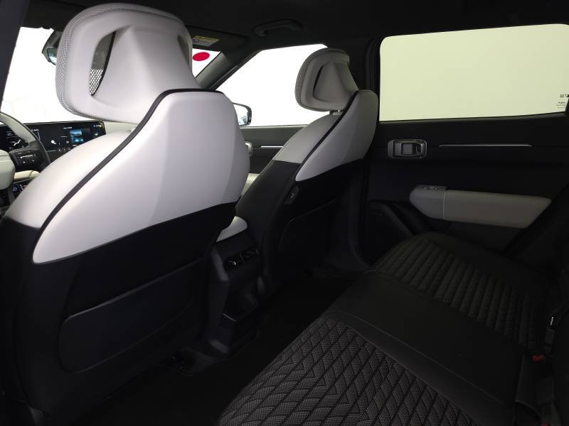 Kia EV4 - Photo 25