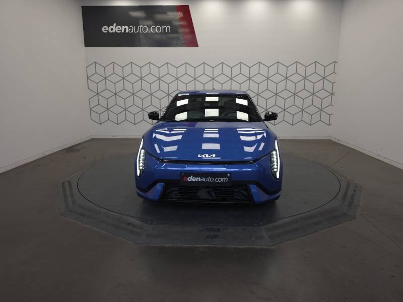 Kia EV4 - Photo 8