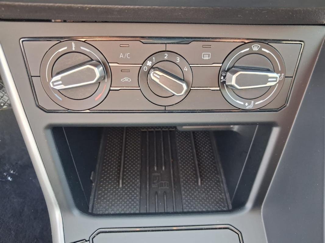 Volkswagen Polo - Photo 19