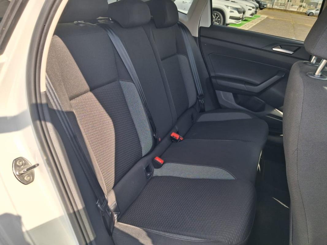 Volkswagen Polo - Photo 23