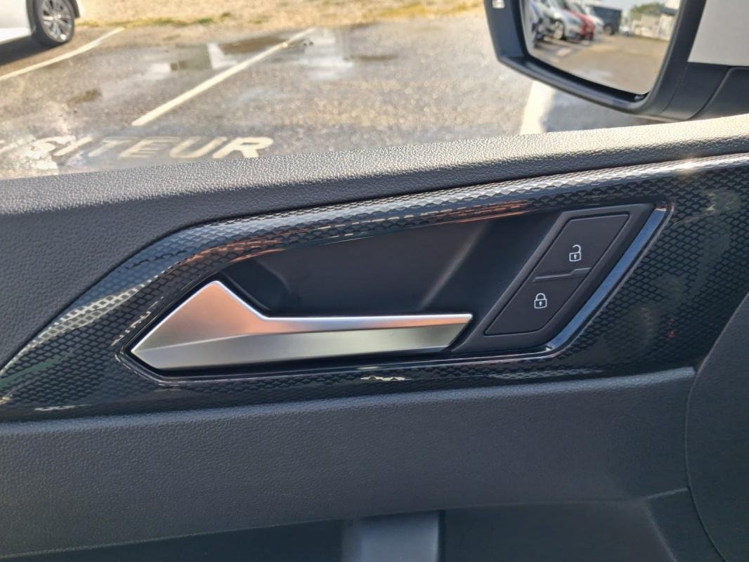 Volkswagen Polo - Photo 26