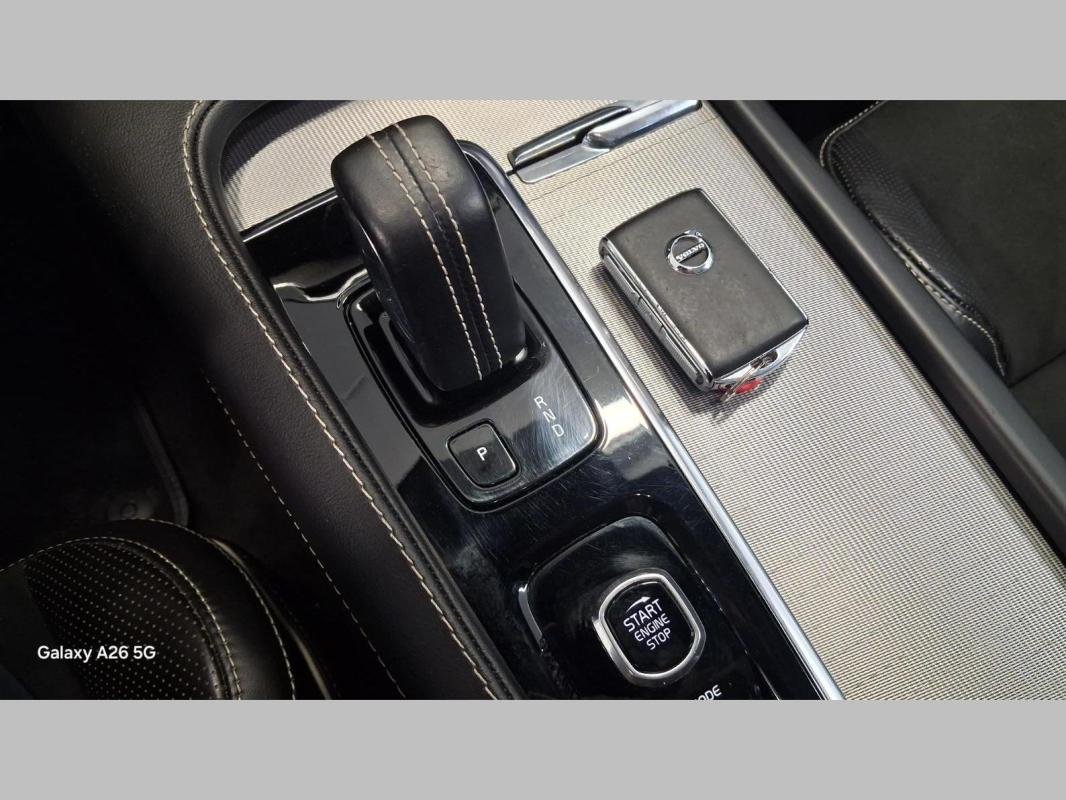 Volvo XC90 - Photo 16