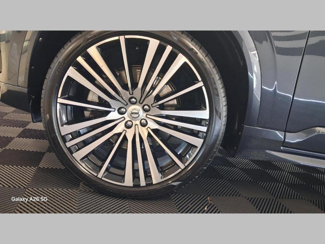 Volvo XC90 - Photo 3