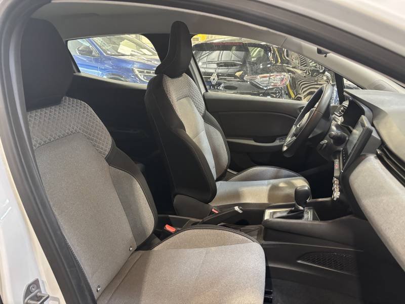 Renault Clio - Photo 15