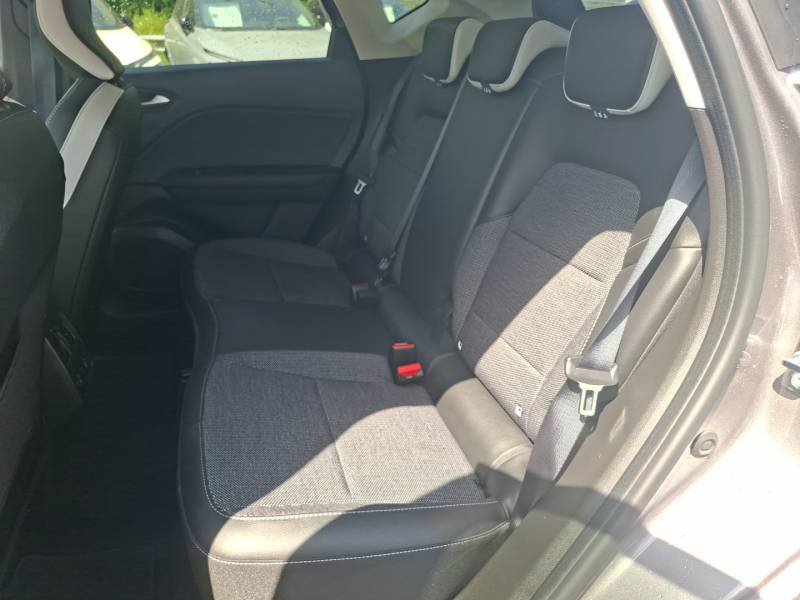 Renault Captur - Photo 15
