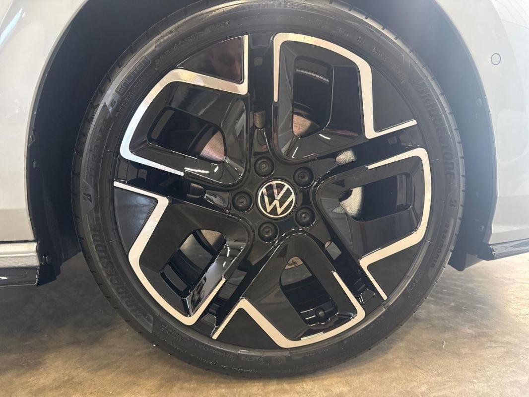 Volkswagen Golf - Photo 11