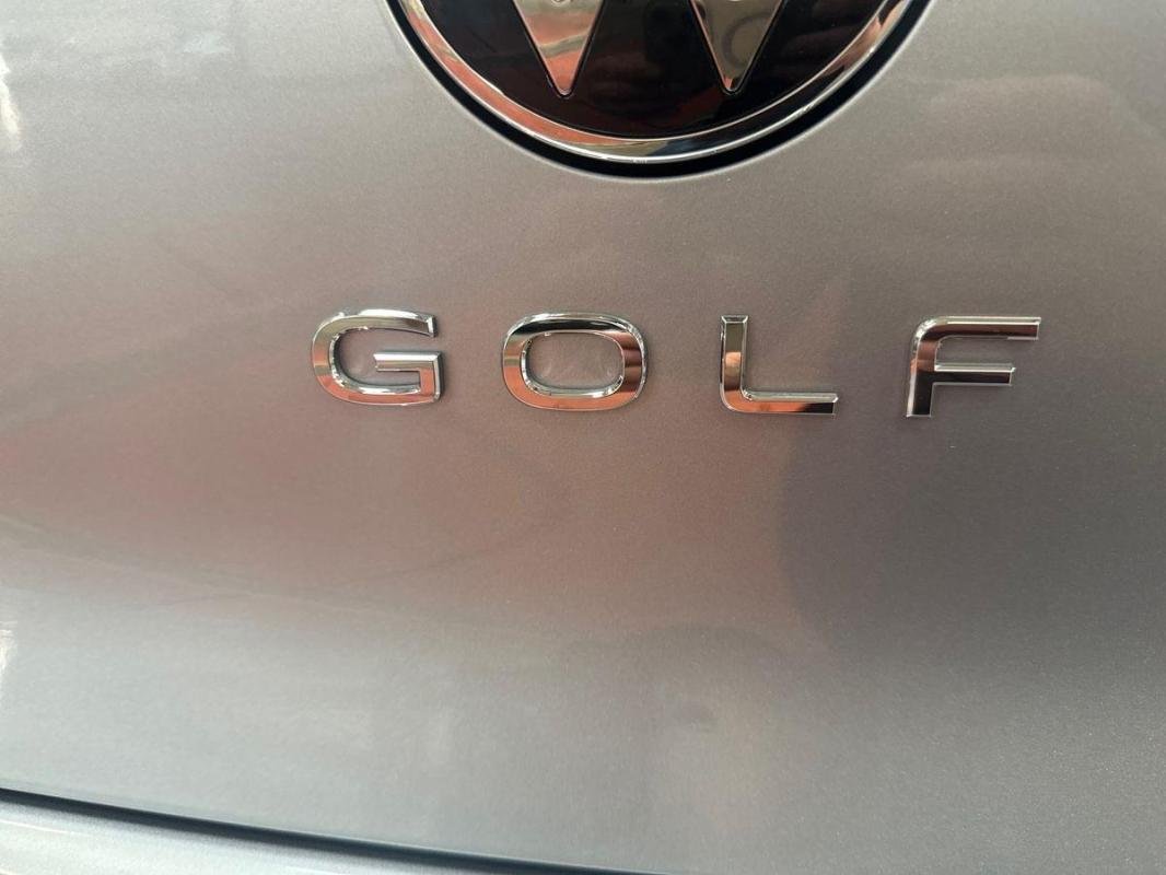 Volkswagen Golf - Photo 9