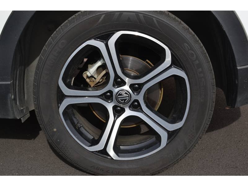 MG ZS - Photo 32