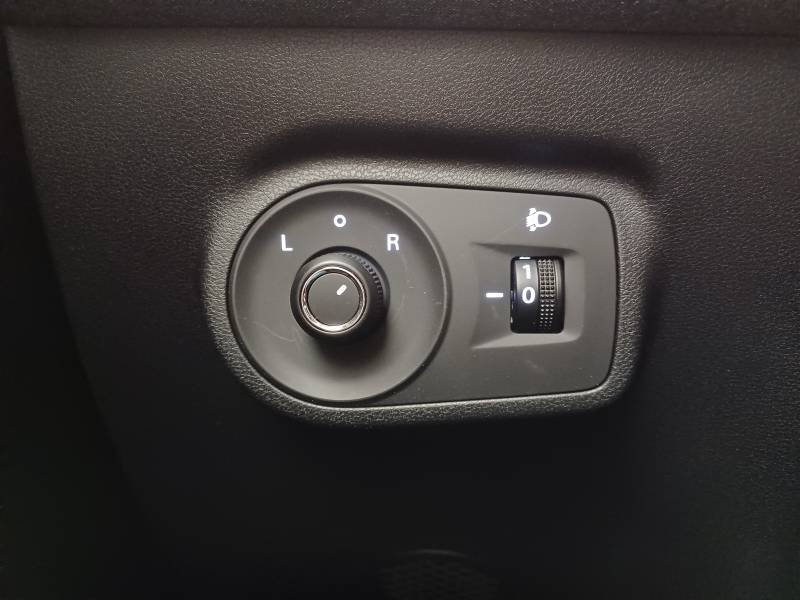 MG ZS - Photo 14