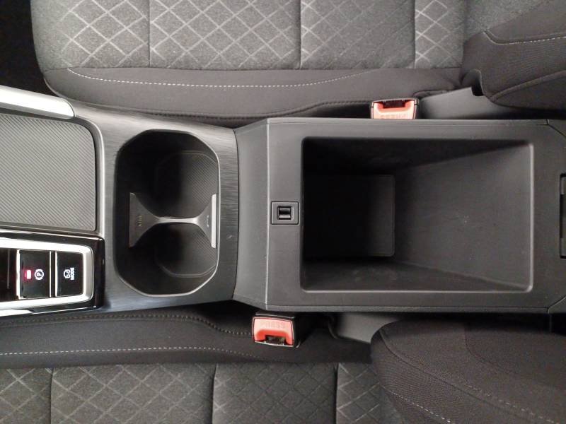 MG ZS - Photo 17