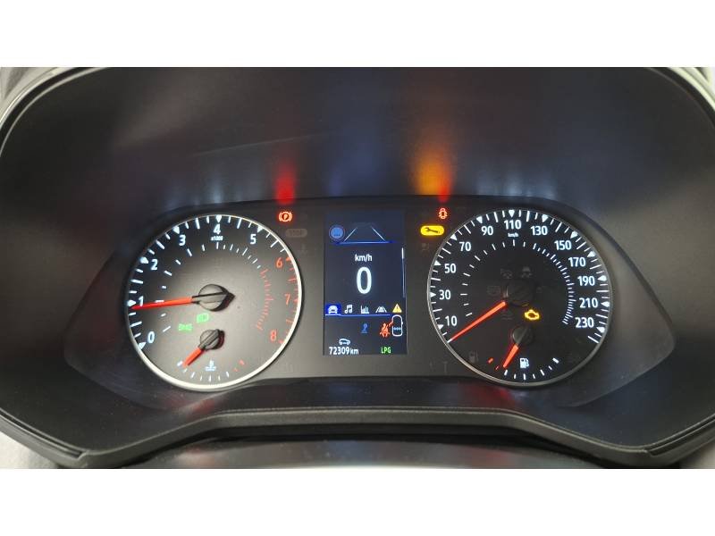 Renault Clio - Photo 24