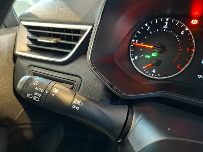 Renault Clio - Photo 16