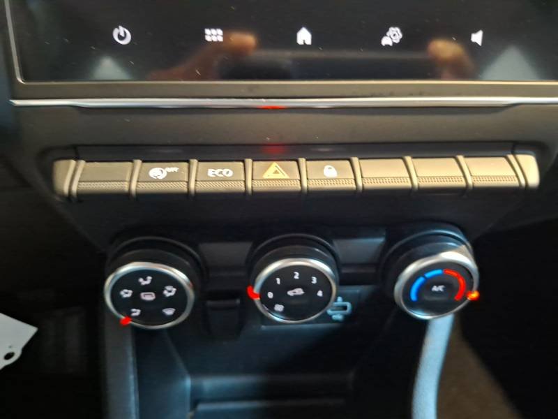 Renault Clio - Photo 25