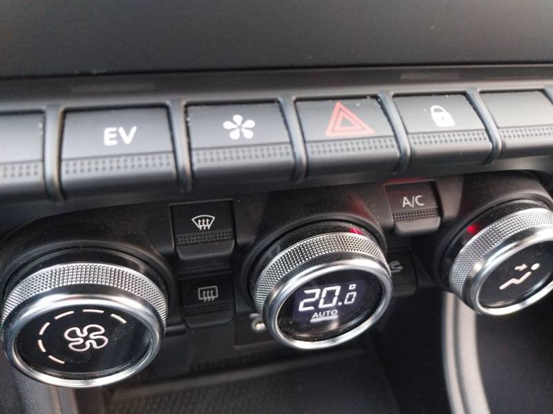 Renault Captur - Photo 16