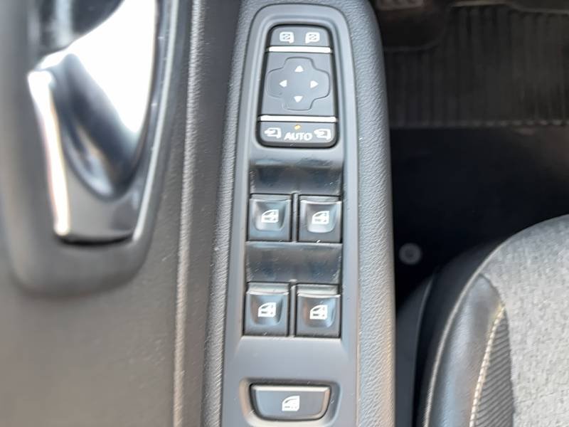 Renault Captur - Photo 13