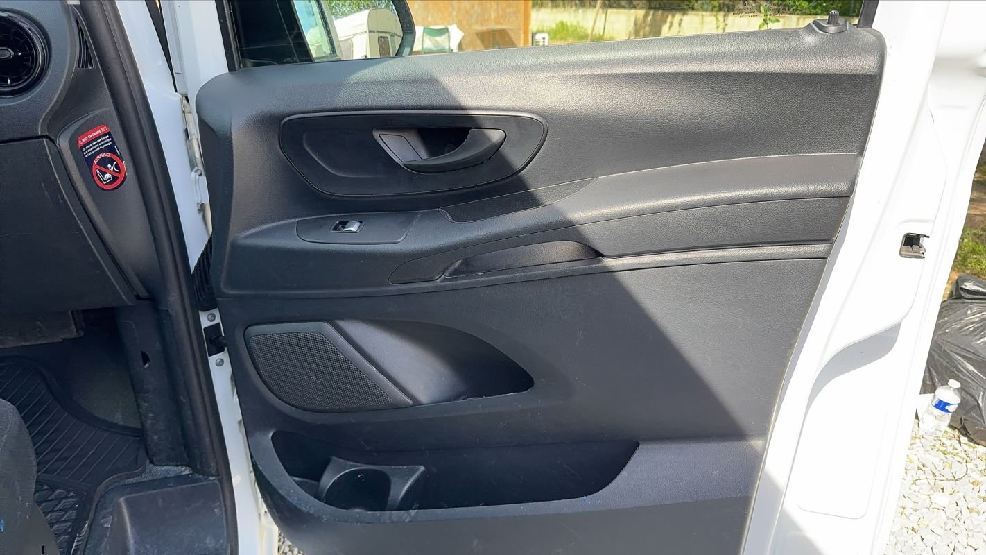 Mercedes Vito mixto - Photo 22