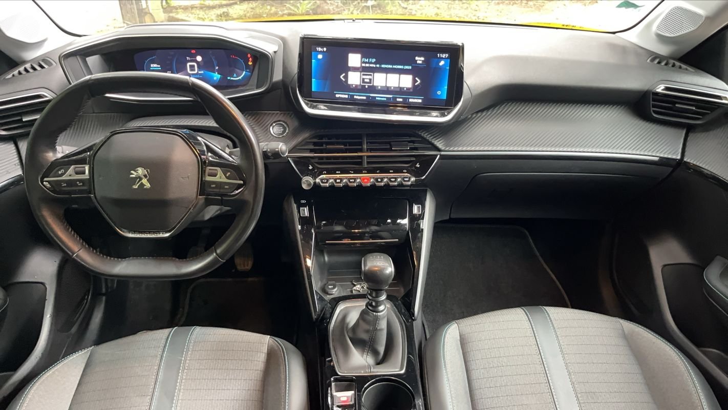 Peugeot 208 - Photo 11