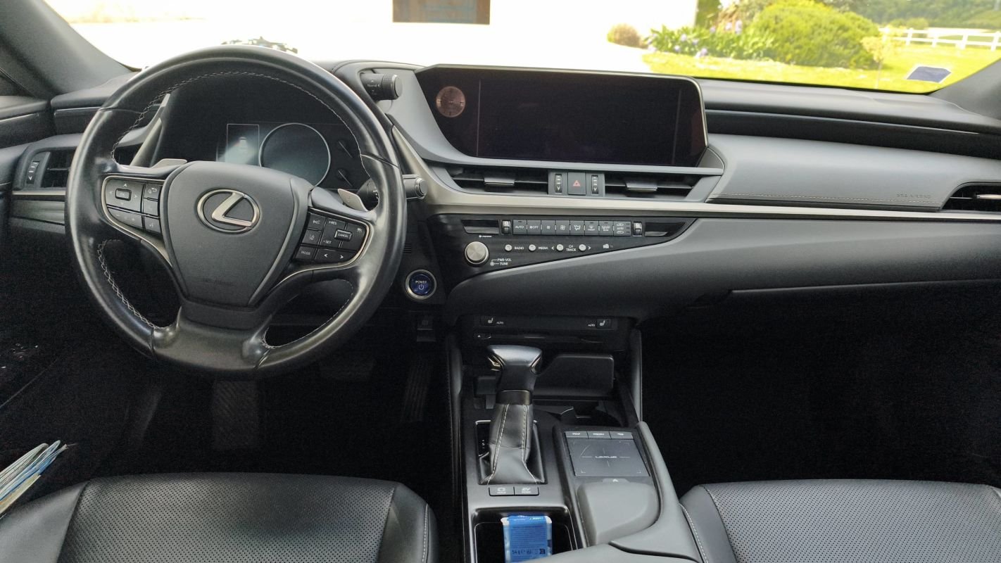 Lexus ES - Photo 11