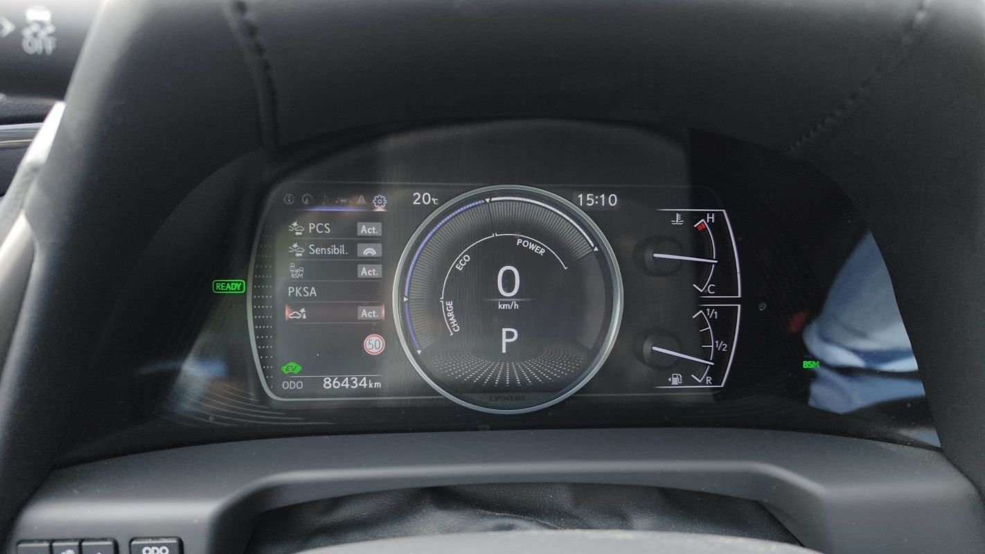 Lexus ES - Photo 12
